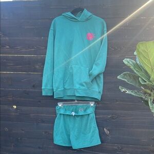 Art Class Festive“IN MY JOLLY ERA” hooded sweatshirt(YXL)& sweat-shorts(YL) set!